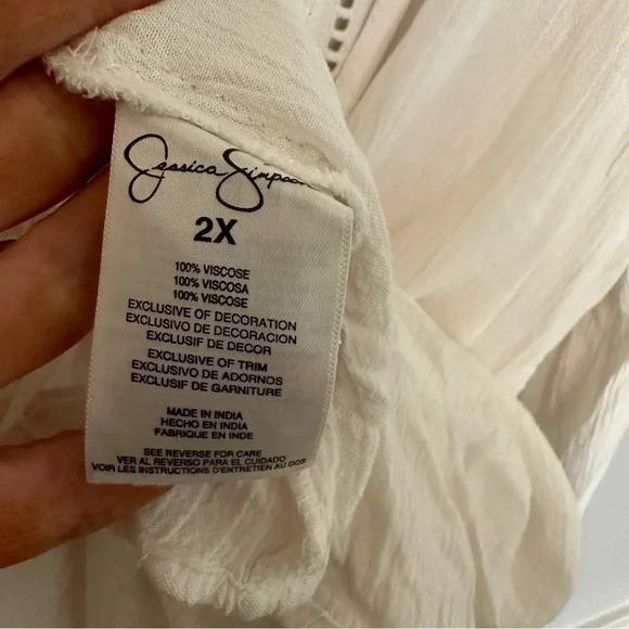 NWT Jessica Simpson Ivory Long Tie Sleeve Half Button Blouse Size 2X - Picture 8 of 10